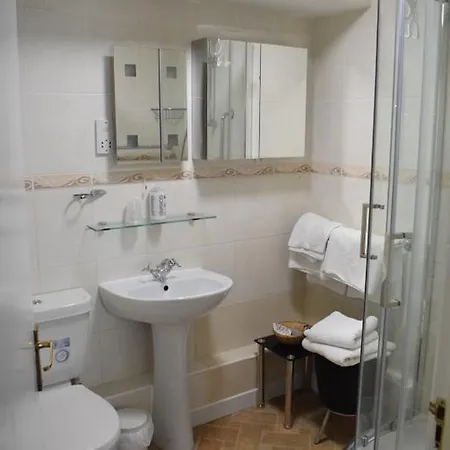 Clifton Bridge Πανσιόν