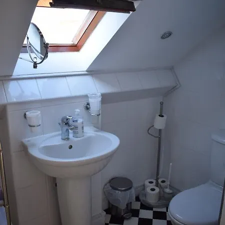 Guest house Clifton Bridge