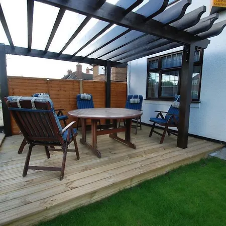 Gæstehus Clifton Bridge 3*