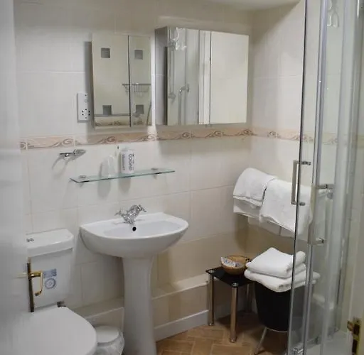 Clifton Bridge Guest house