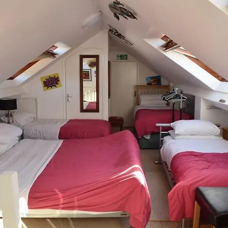 Clifton Bridge Konukevi York