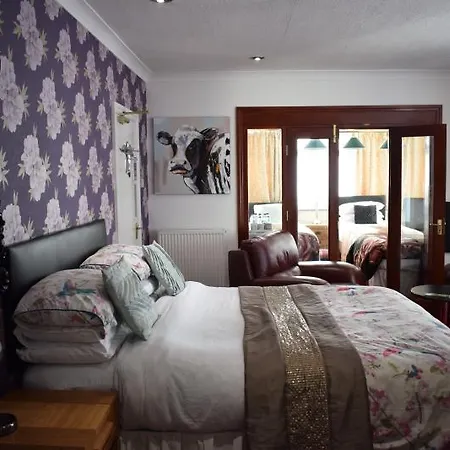 Casa de hóspedes Clifton Bridge 3*